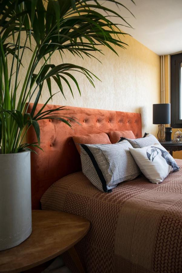 Chambre Avec Vue Domessin ภายนอก รูปภาพ